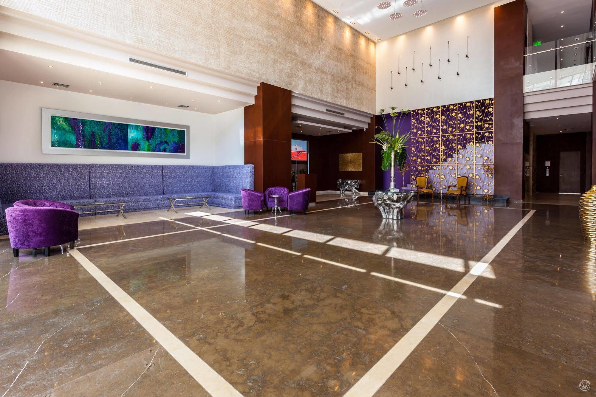 Sky Collection Lifestyle Hotel & Suites Barranquilla Barranquilla (Atlantico) Exterior foto Lobby